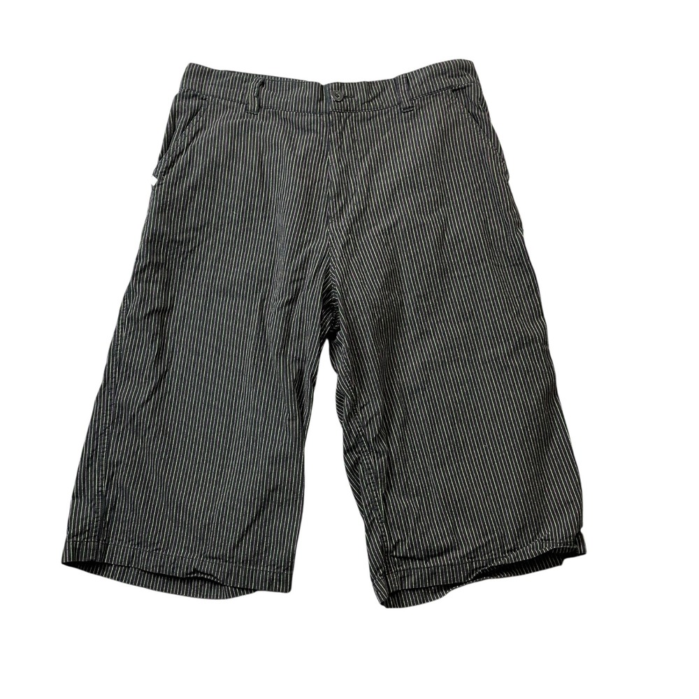 Rocawear 34 Tall Black Pin Striped Shorts Regular Fit 100% Cotton Knee Length
